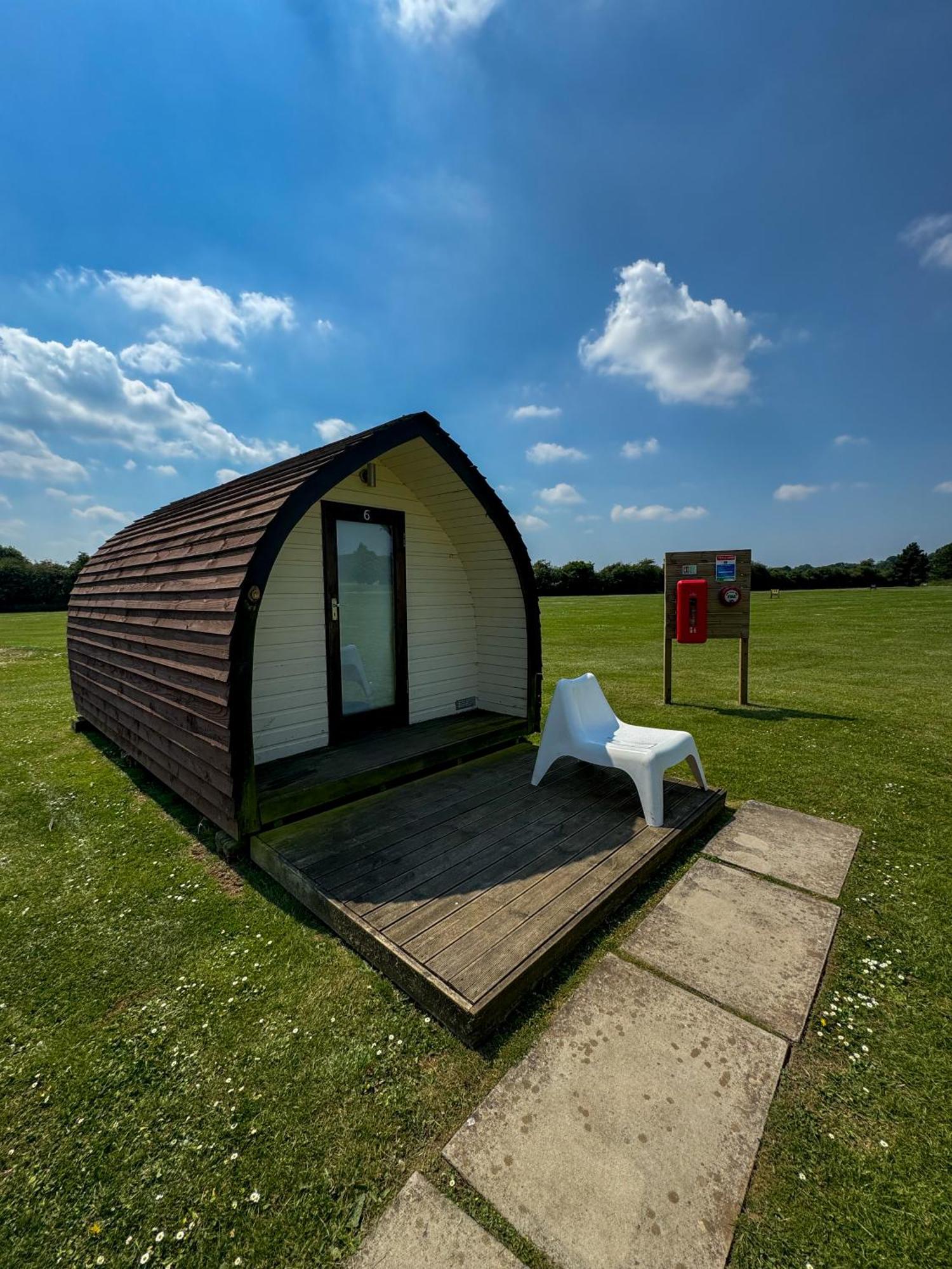Rodway Hill Golf & Eco Pod Hotel Gloucester Kültér fotó