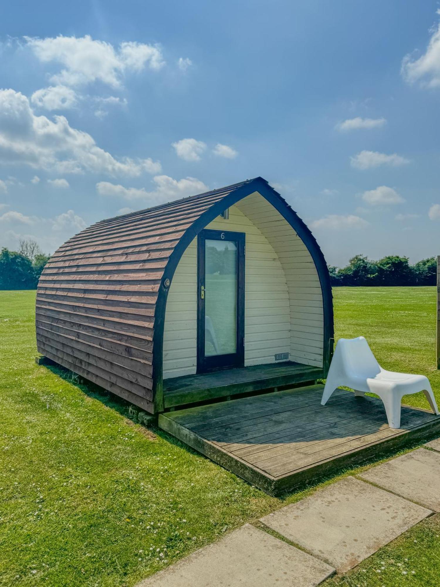 Rodway Hill Golf & Eco Pod Hotel Gloucester Kültér fotó